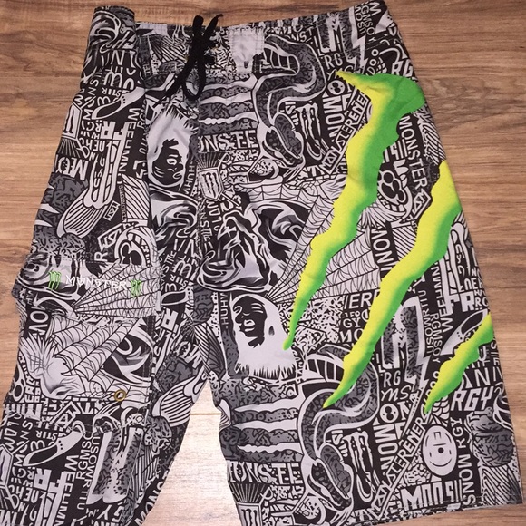 white hugo boss swim shorts